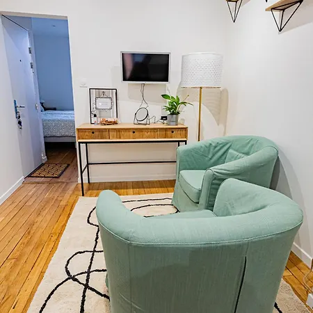 Apartment Owl Right - C La Chouette Dijon