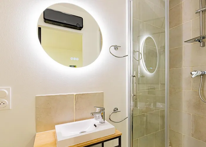 Apartment Owl Right - C La Chouette Dijon